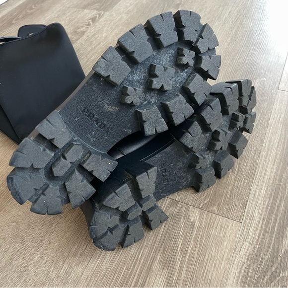 PRADA MINI BAG KNEE HIGH MONOLITH BOOT SIZE 39 - Picture 4 of 16